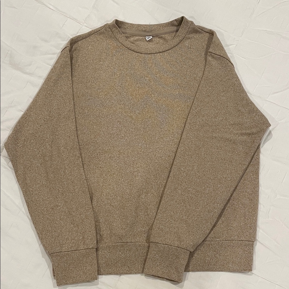 Uniqlo Beige Crewneck Sweater